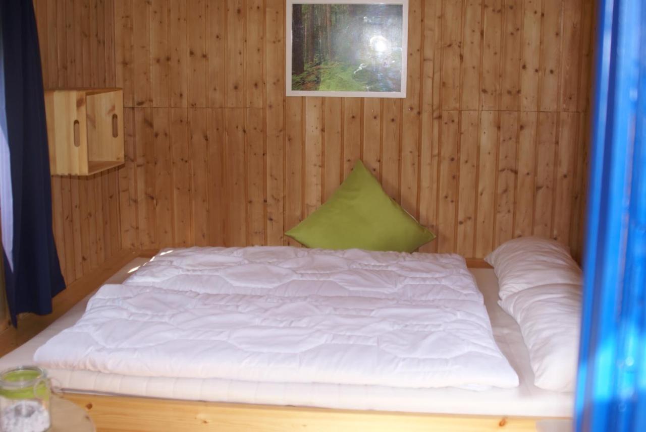 Wakenitz-Camp Hotel Groß Sarau Bagian luar foto